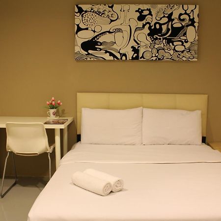 קוטה דמנסארה 7 Star Hotel חדר תמונה